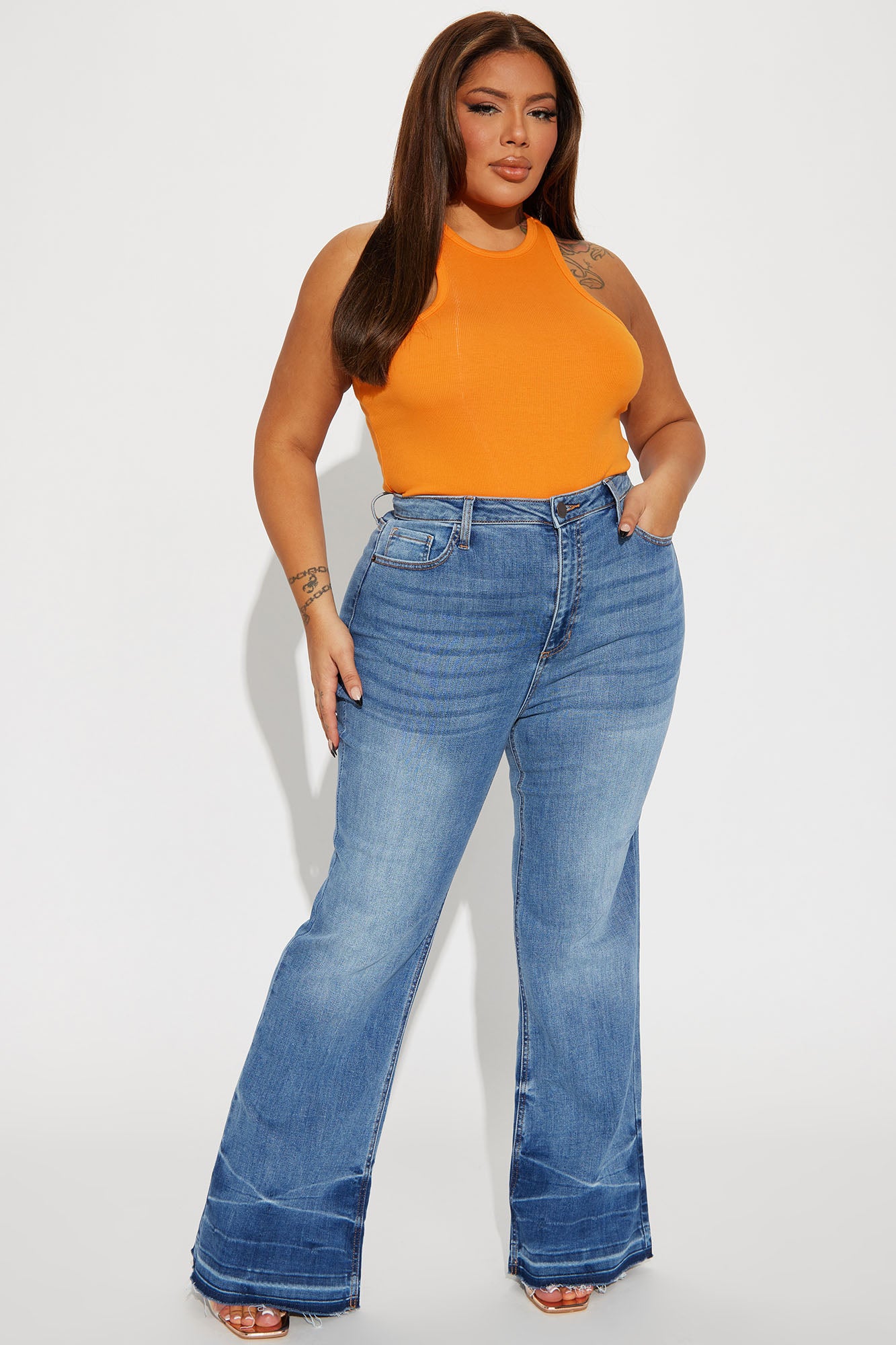 01-06-23Studio4_RM_RL_15-03-37_65_SPP12087_MediumWash_P_4494_PLUS_MH