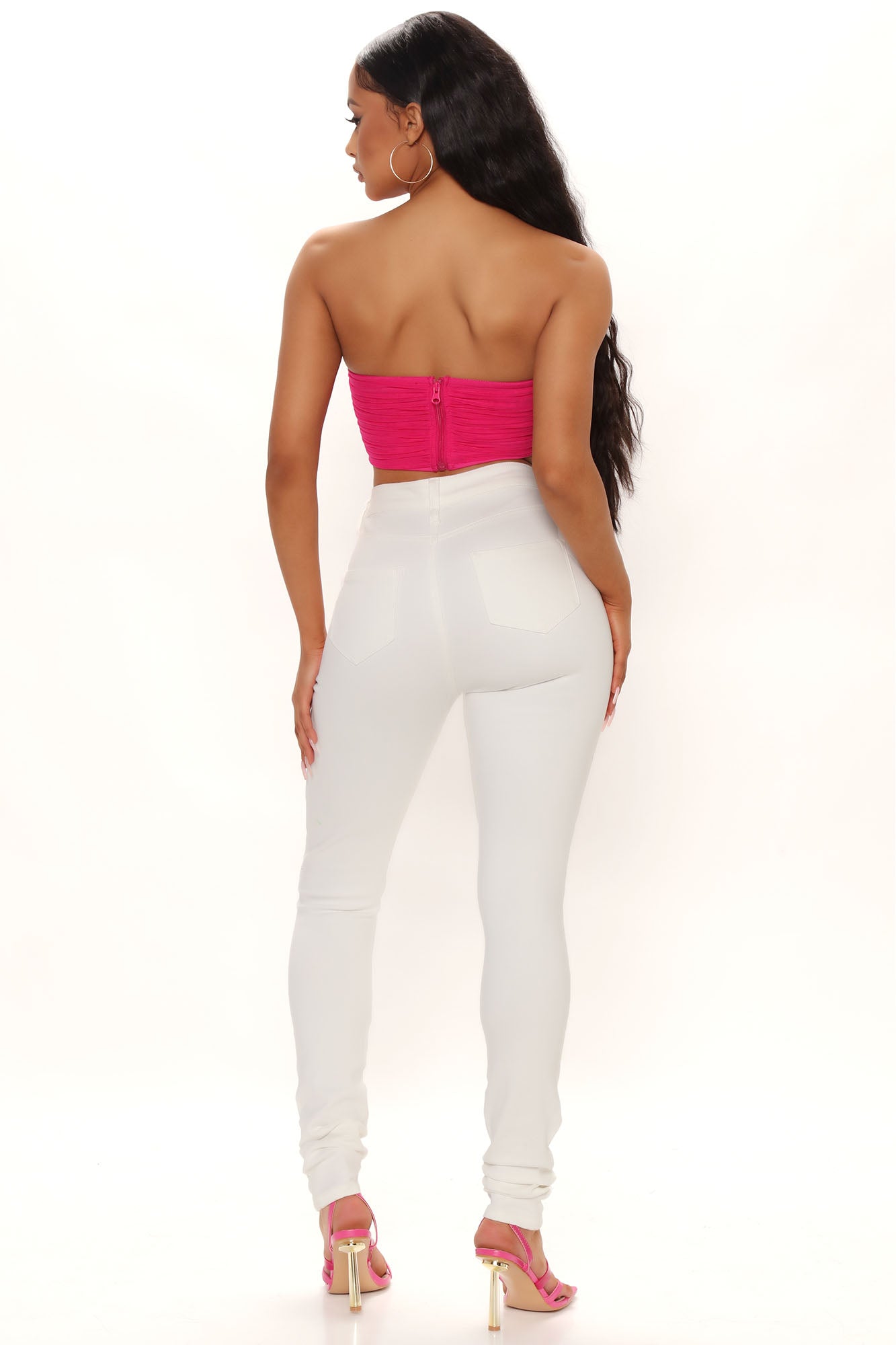 01-31-22Studio1_RT_KJ_15-10-34_25_BOZ051T_White_CC_2952_JF_SG