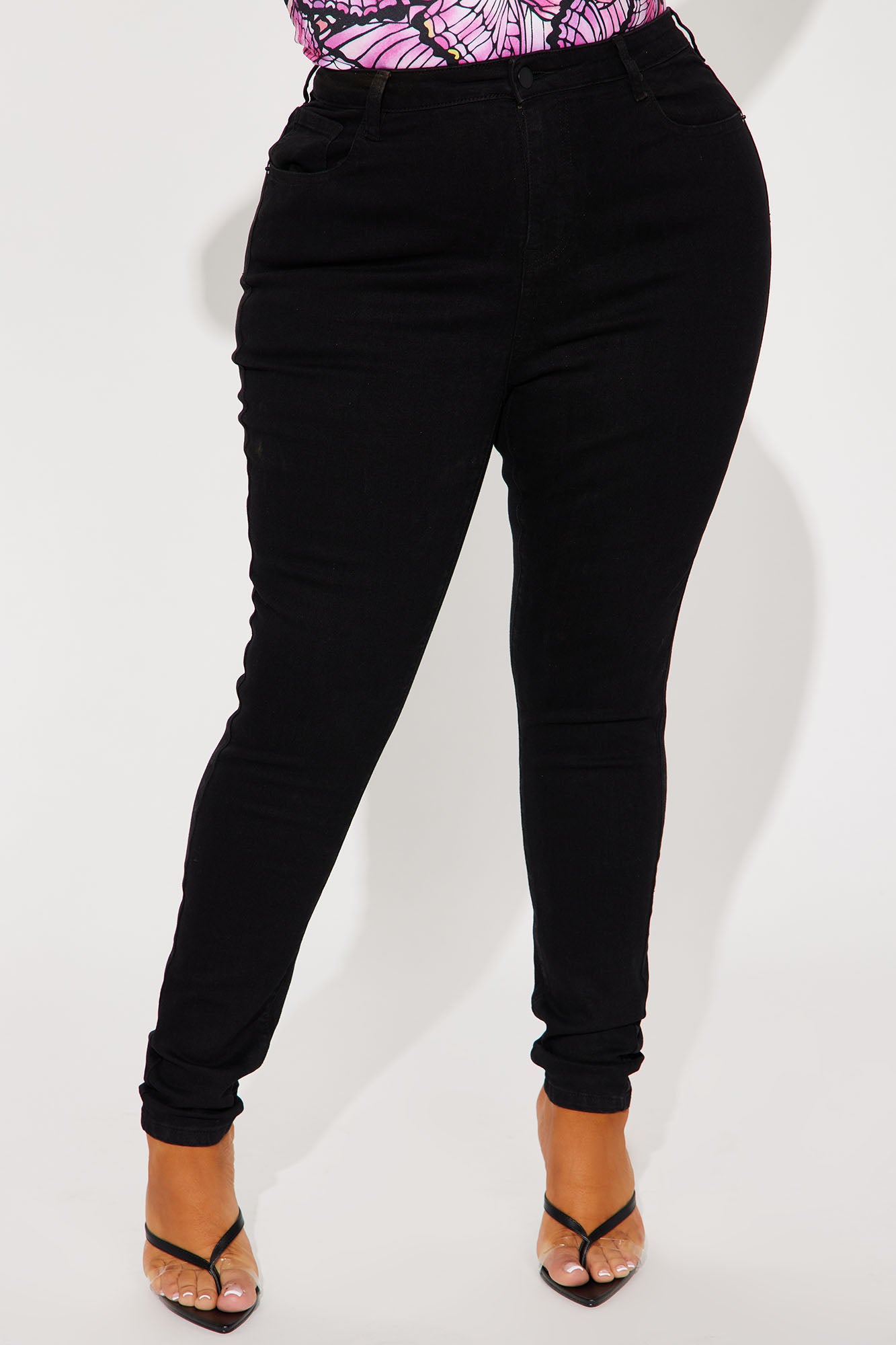 03-30-23Studio4_KS_IM_10-23-59_10_YJDM15HROPTION3_BlackWash_P_12109_PLUS_SG