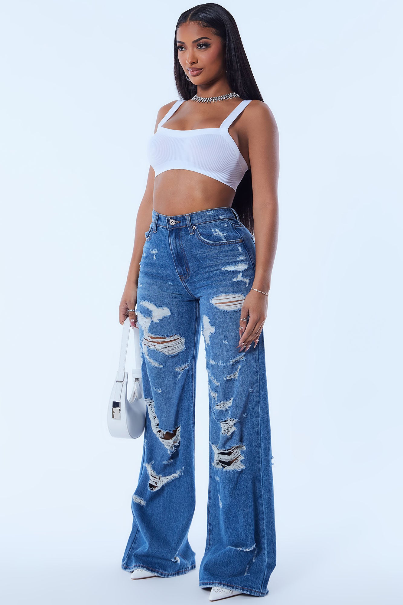 04-27-23DenimEditorial_TH_MR_11-33-13_LOOK_29_9050_JB_WG_MH