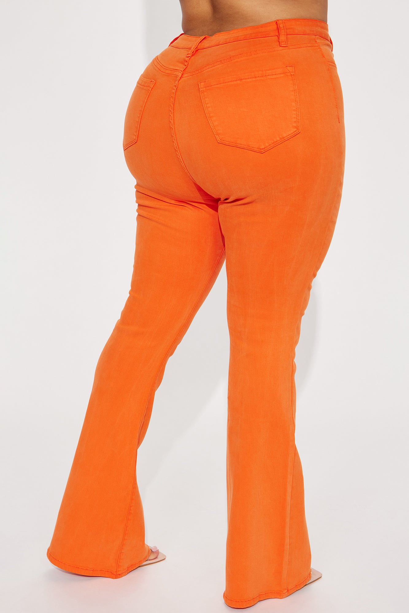 05-19-23Studio5_KS_PC_14-13-11_43_P522FN_Orange_P_38080_PLUS_PXF