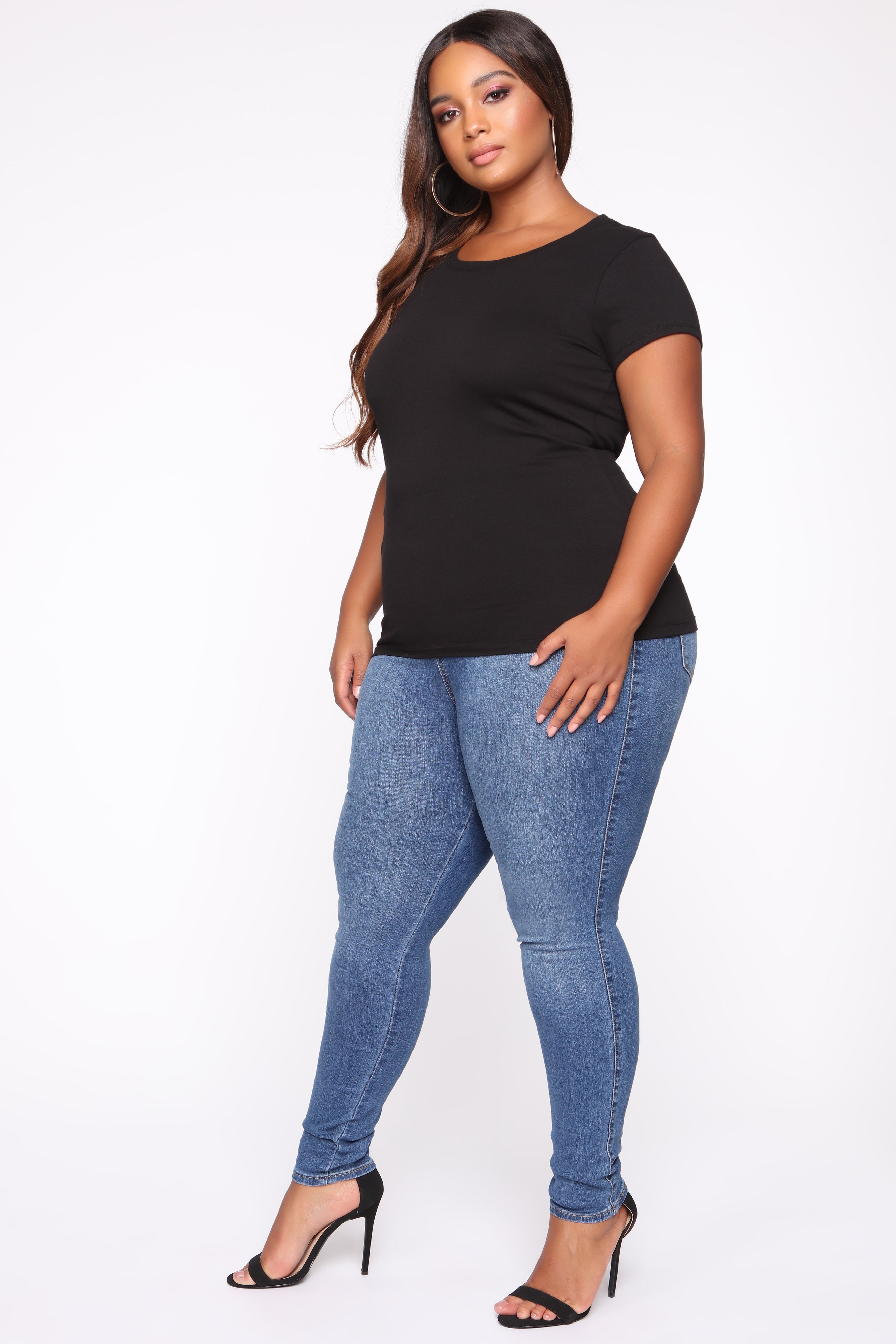 08-08-19_Studio_2_MA_14-24-41_30_64000_Black_15735_KL_5227daec-c61e-48a7-9ffd-26dc4e15dacb