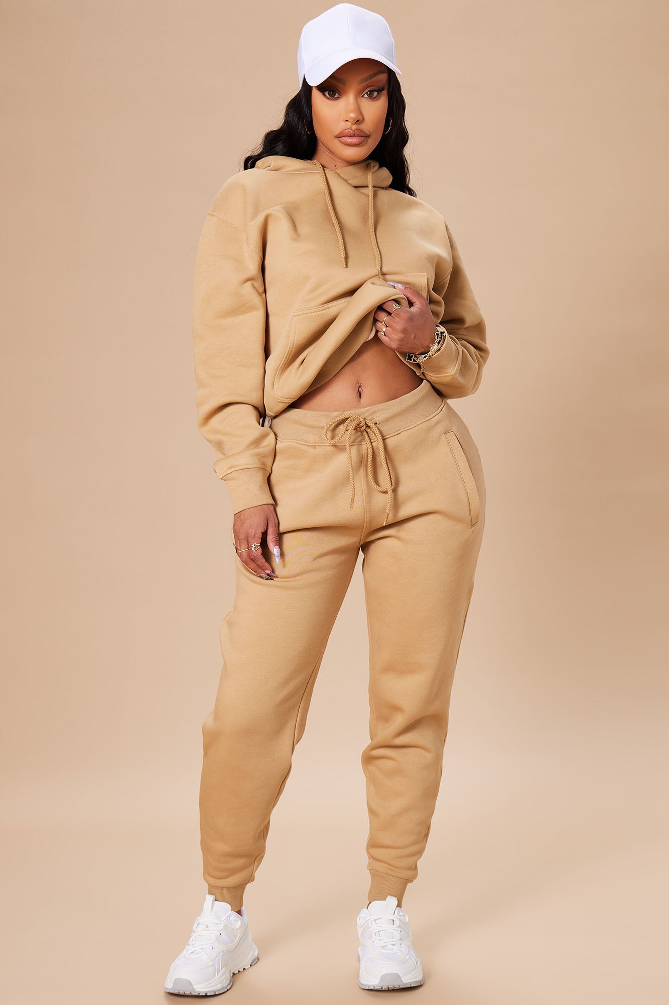 10-12-22Studio7_ME_RL_14-56-40_11_WNMB10218_Nude_P_20631_ES_1ad621f6-9296-4c72-8e41-05c797349697